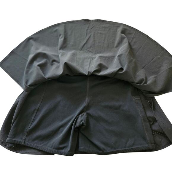 Spanx Get Moving Tennis Black Skort. Size Large - Picture 4 of 8